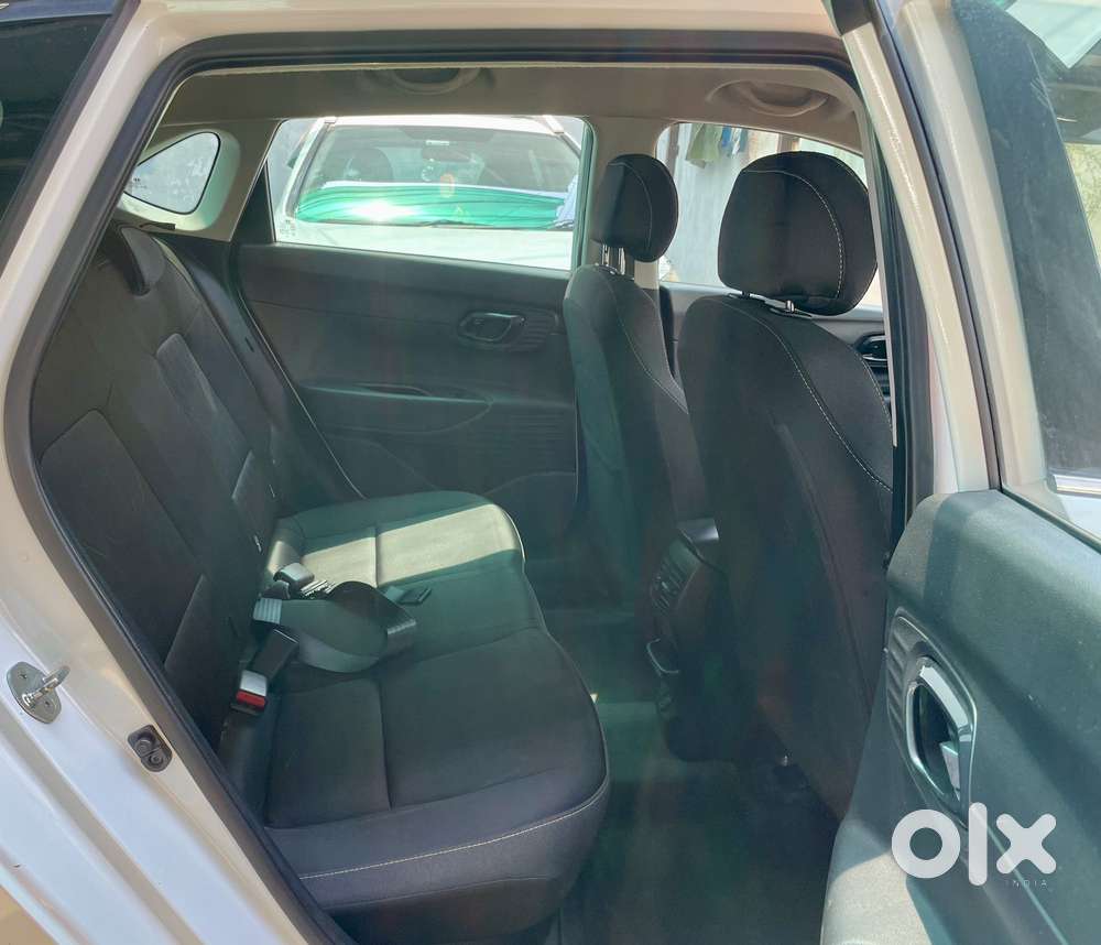 Hyundai New I20 1.2 Sportz Ivt, 2022, Petrol