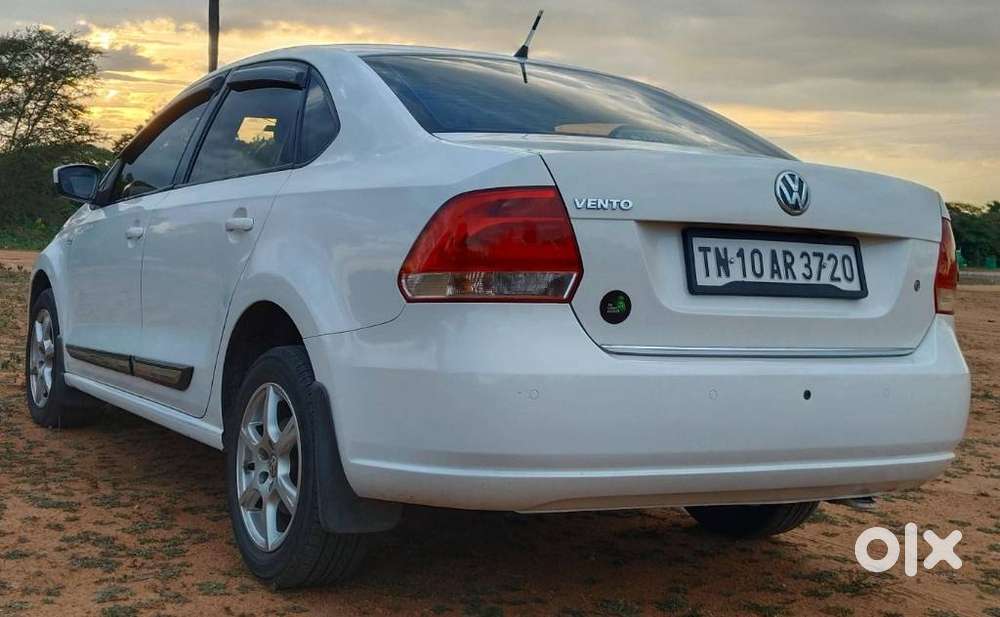 Volkswagen Vento 2010-2013 Petrol Highline, 2014, Petrol