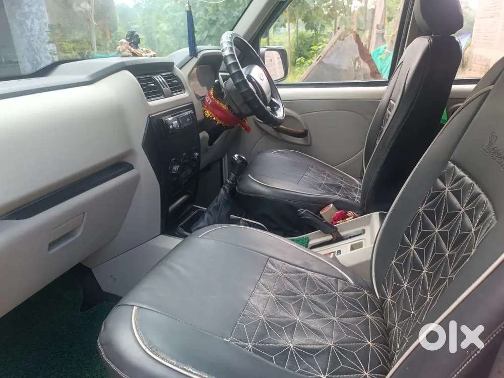 Mahindra Scorpio Classic 2015