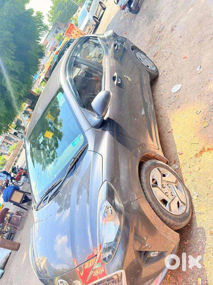 Hyundai Aura Petrol 2021