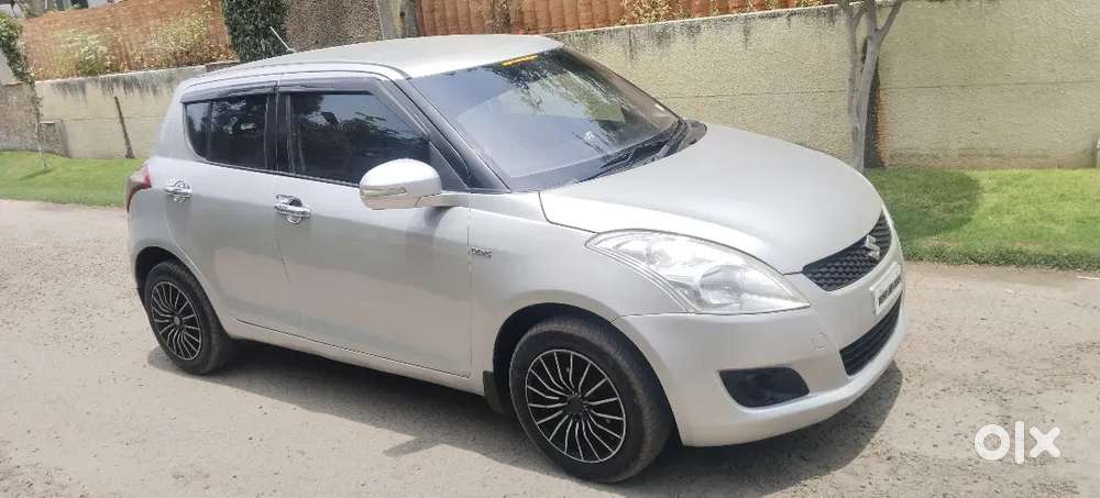 Maruti Suzuki Swift 2012