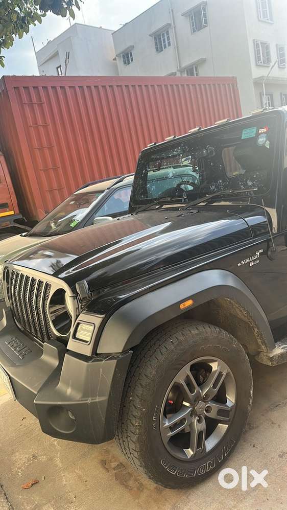 Mahindra Thar Petrol 2024