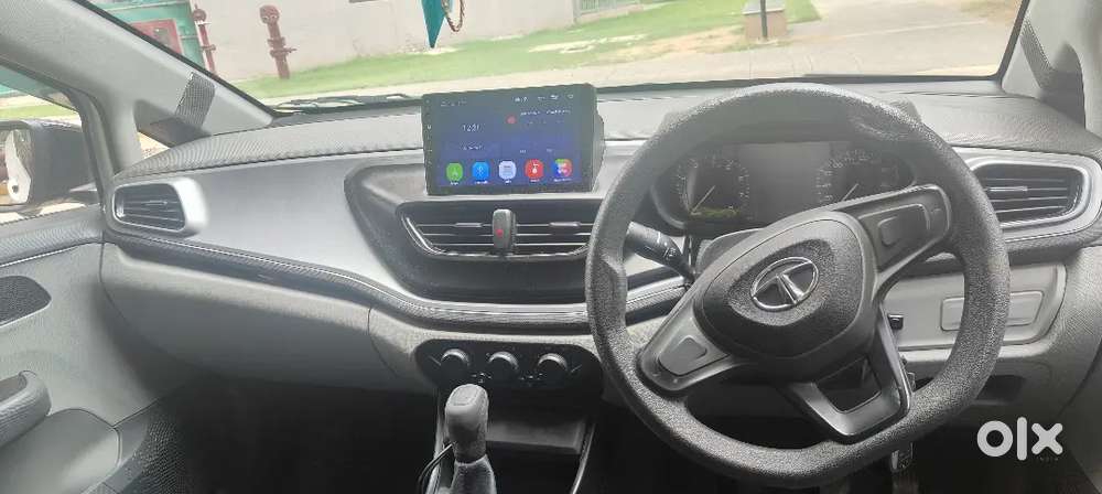 Tata Altroz 1.2 Xe 2021