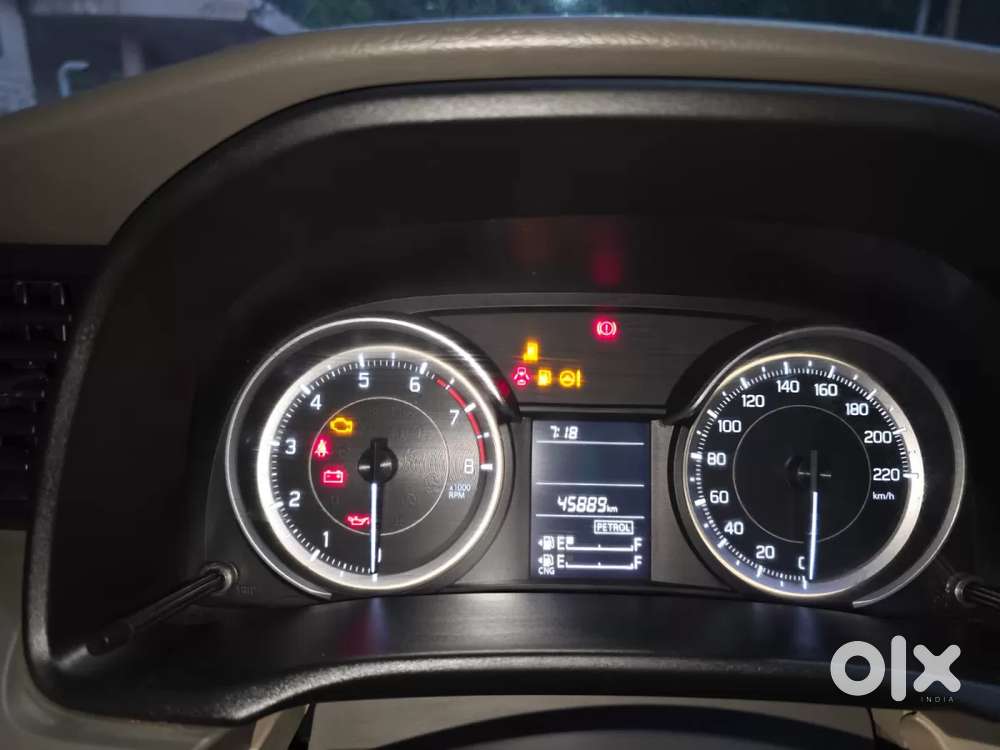 Maruti Suzuki Ertiga 1.5 Vxi, 2021, Petrol