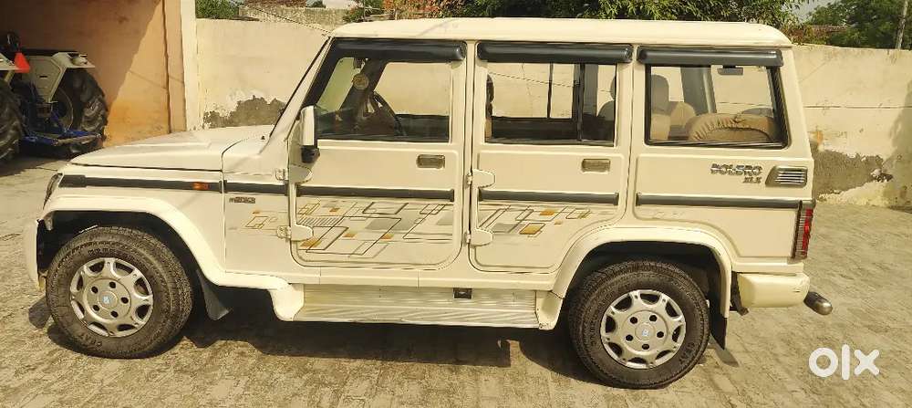 Bolero 2015 Top Model Zlx 1st Owner New Tyre