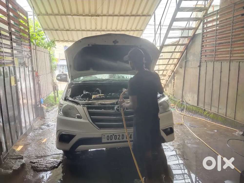 Toyota Innova 2013 Diesel Well Maintained