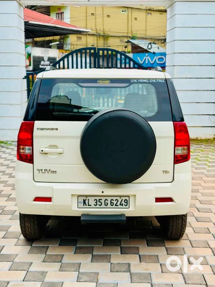Mahindra Tuv 300 T6 Plus, 2016, Diesel