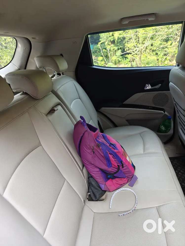 Mahindra Xuv300 2022 Petrol 33700 Km Driven