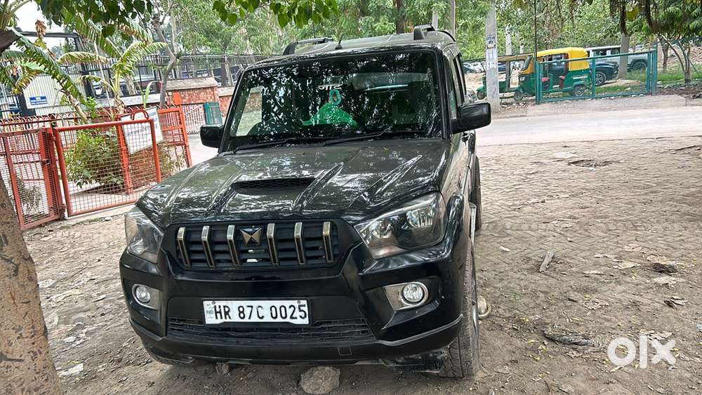 Mahindra Scorpio Classic 2022 Diesel Manual Year