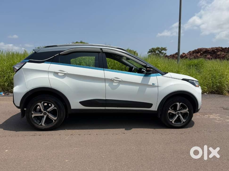Tata Nexon Ev Xz Plus, 2022, Electric