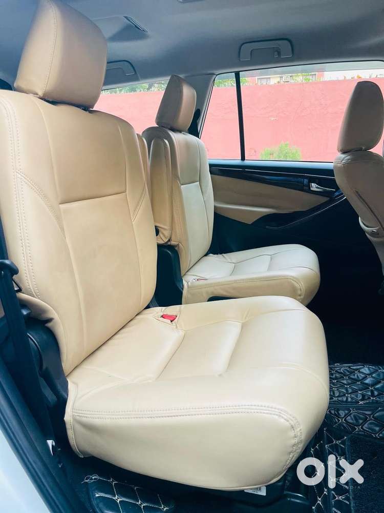 Toyota Innova Crysta [2020-ongoing] 2.4 Gx At 7 Str, 2020, Diesel