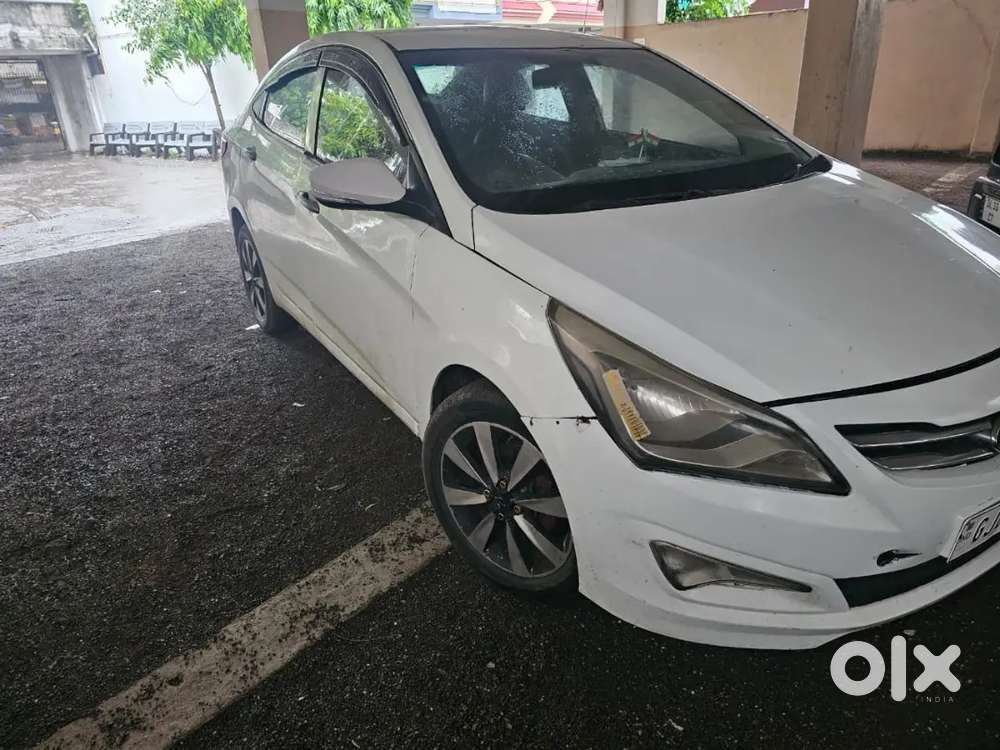 Hyundai Verna Crdi 2015