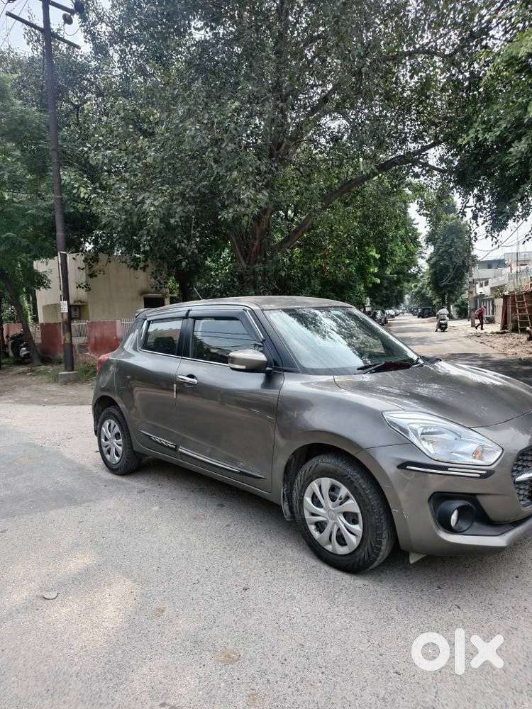 Maruti Suzuki Swift Vxi Optional, 2024, Petrol