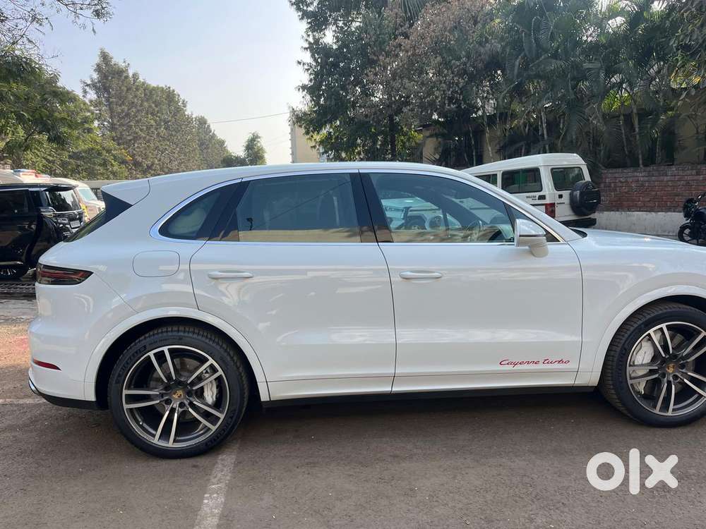 Porsche Cayenne Turbo, 2022, Petrol
