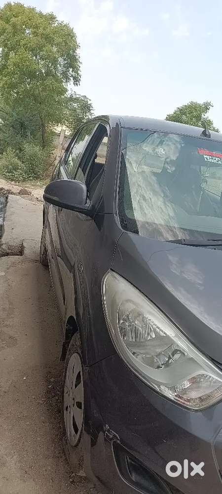 Hyundai I10 2012 Petrol 87000 Km Driven