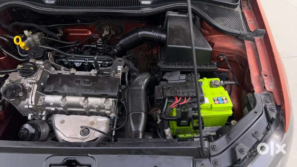Volkswagen Polo Petrol Highline 1.2l, 2014, Petrol