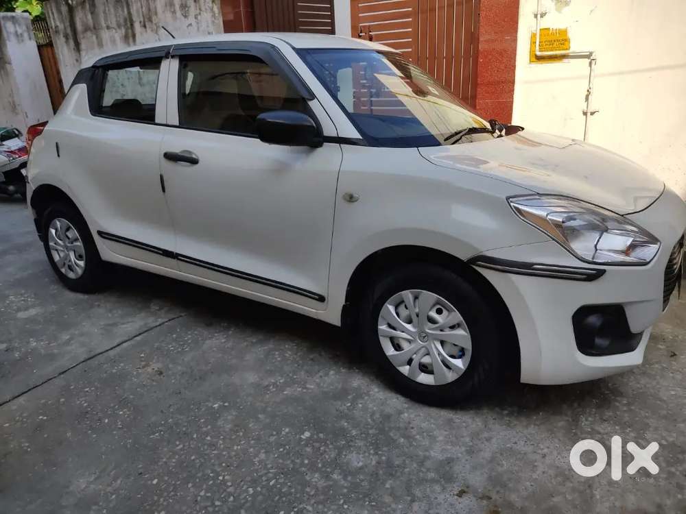 Maruti Suzuki Swift 2020 Petrol 65000 Km Driven