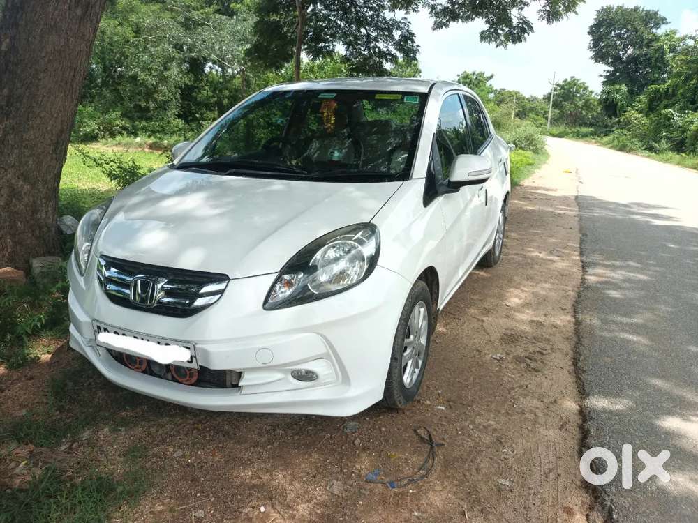 Honda Amaze 2013 Diesel Well Maintained