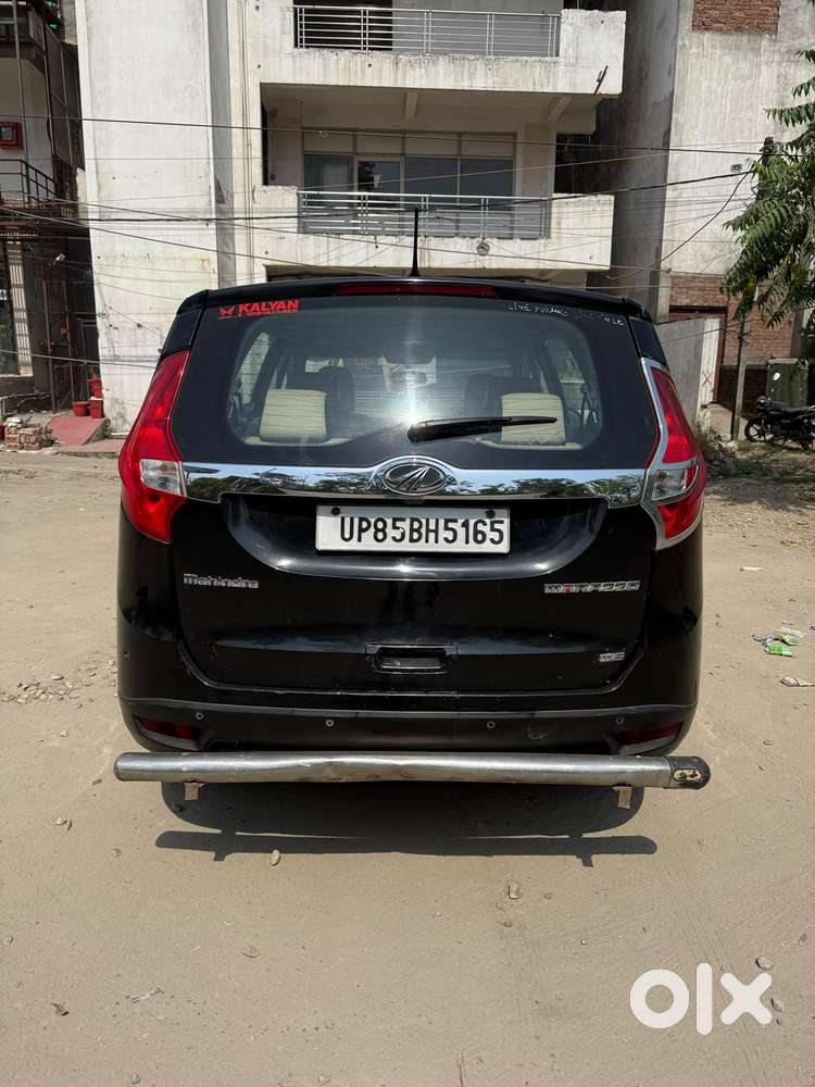 Mahindra Marazzo M6, 2018, Diesel