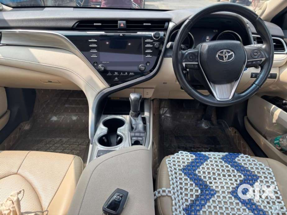 Toyota Camry, 2020, Petrol