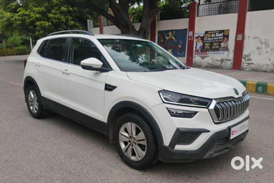 Skoda Kushaq 1.0 Tsi Active, 2023, Petrol