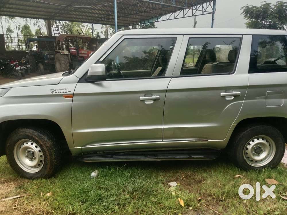Mahindra Tuv 300 T4 Plus 2021