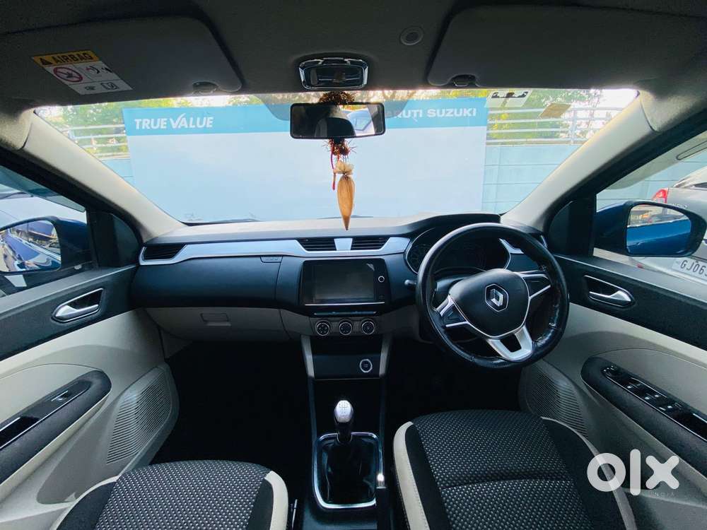 Renault Triber Rxz, 2019, Petrol
