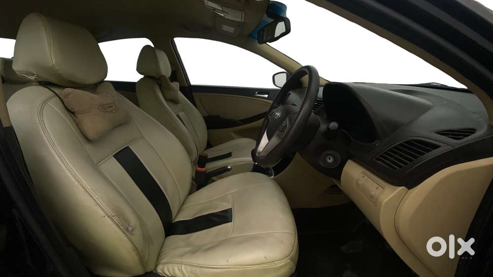 Hyundai Verna Fluidic 1.6 Vtvt Sx, 2013, Petrol