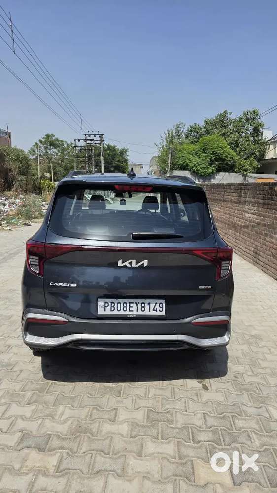 Kia Carens 2022 Model Here