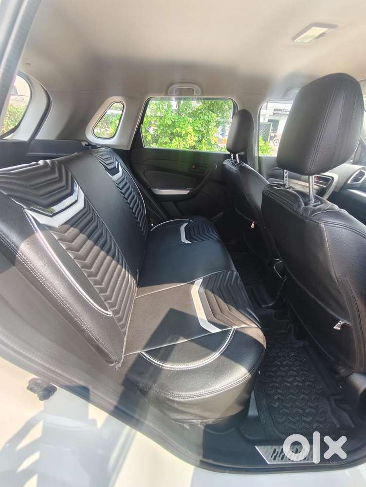 Maruti Suzuki Brezza 1.5 Lxi Smart Hybrid, 2021, Petrol
