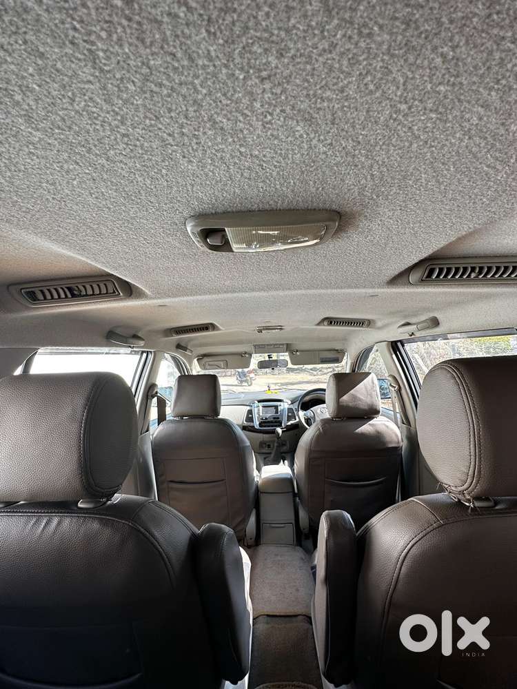 Toyota Innova Diesel 2014