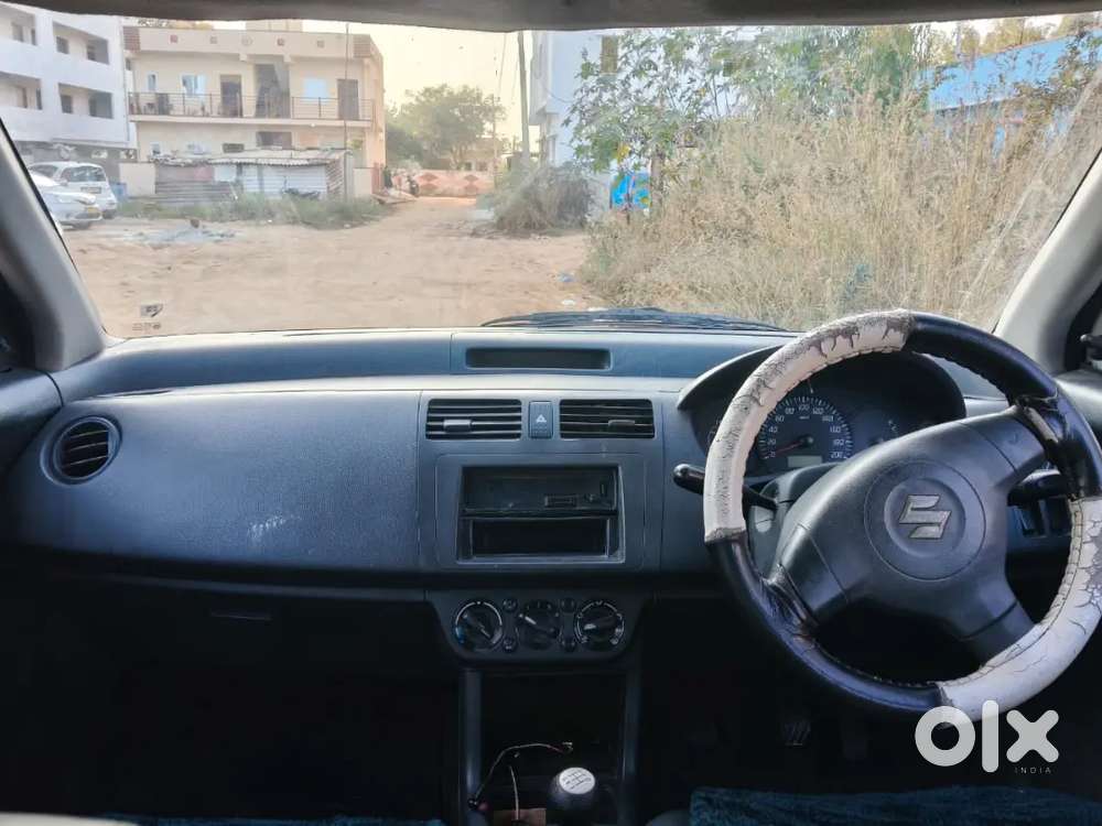 Maruti Suzuki Swift Dzire Tour 2016