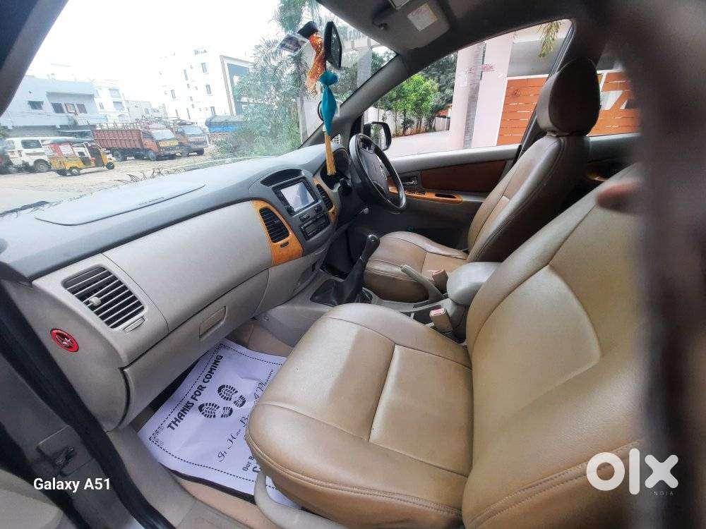 Toyota Innova 2.5 G (diesel) 8 Seater, 2012, Diesel
