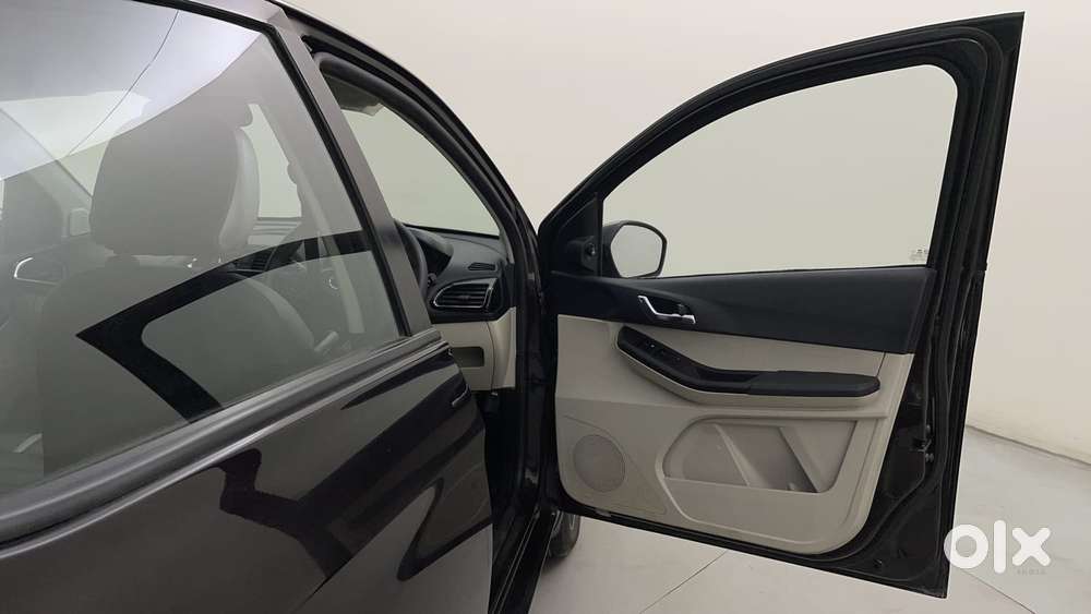 Tata Tiago 1.2 Revotron Xz Plus, 2023, Petrol