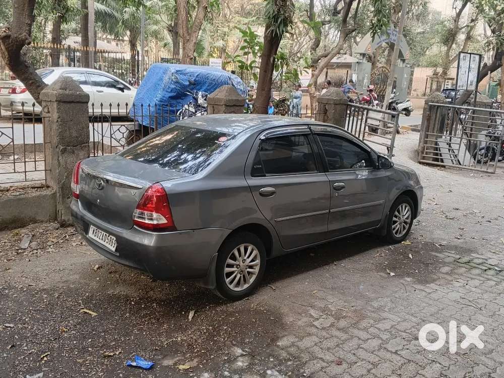 Toyota Etios 2013 Petrol 27300 Km Driven