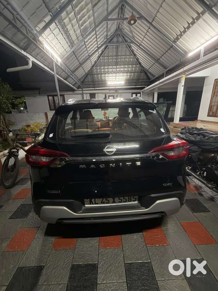 Nissan Magnite Cvt Turbo Petrol 2024