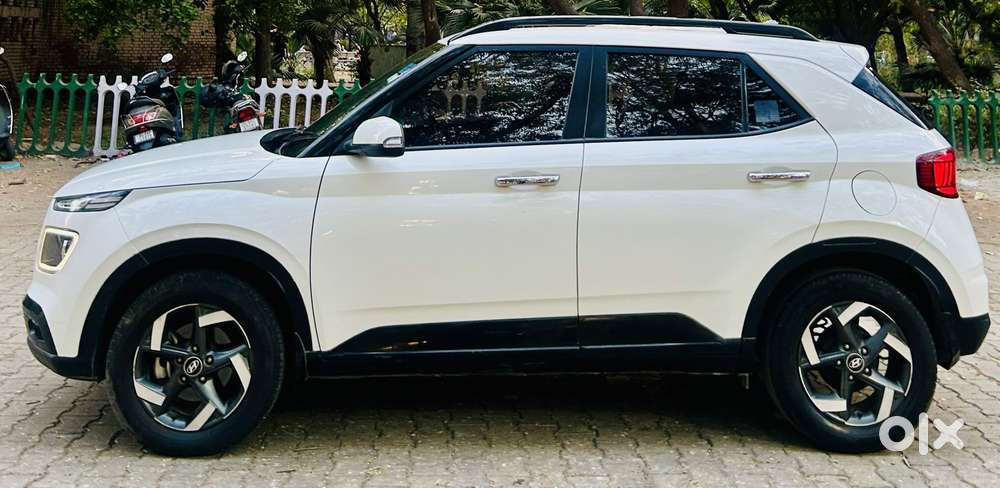 Hyundai Venue Sx Plus Turbo Dct, 2019, Petrol