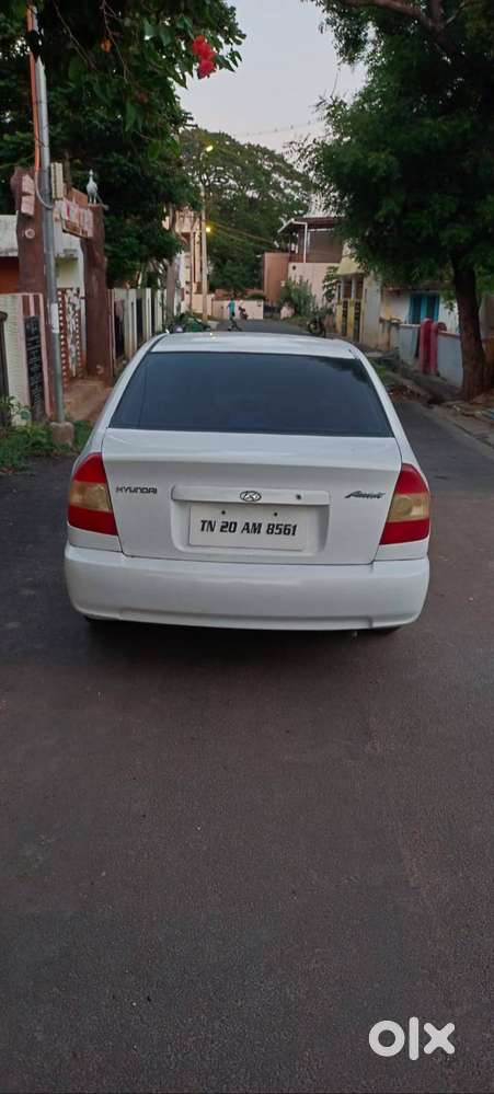 Hyundai Accent Hatchback 2012 Petrol Well Maintained