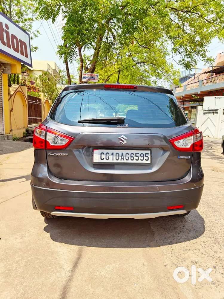 Maruti Suzuki S-cross 2017 Diesel Well Maintained