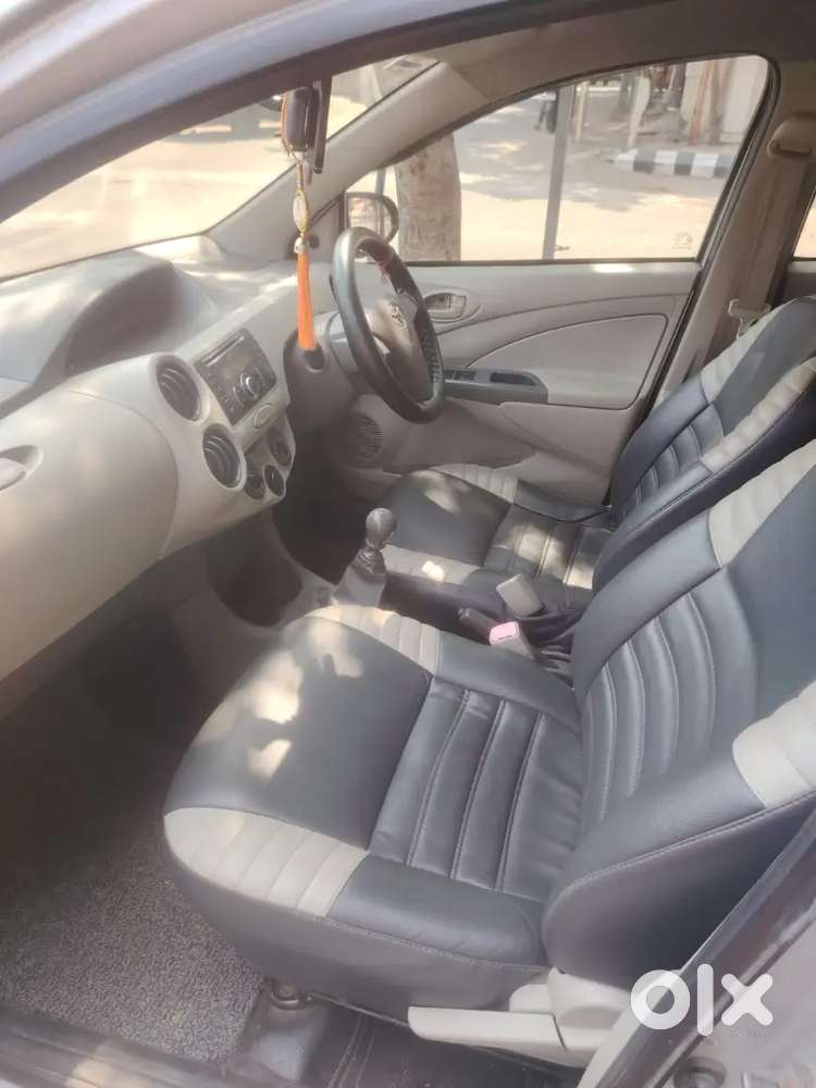 Toyota Etios Liva 2014 Diesel 100900 Km Driven
