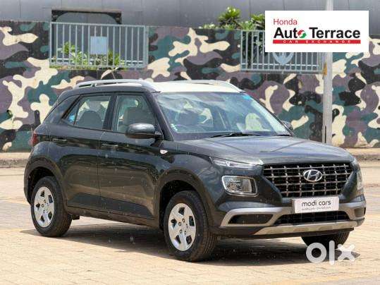 Hyundai Venue 1.2 S Plus, 2020, Petrol