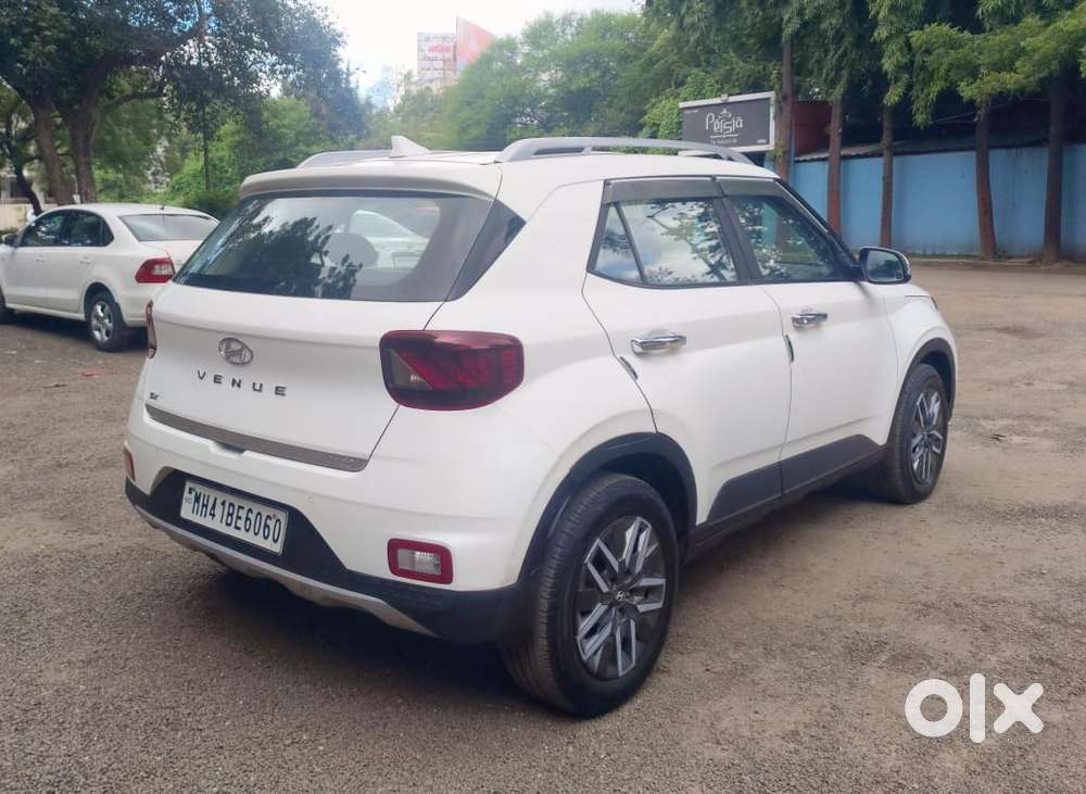 Hyundai Venue Sx (o) Mt 1.5 Diesel, 2021, Diesel
