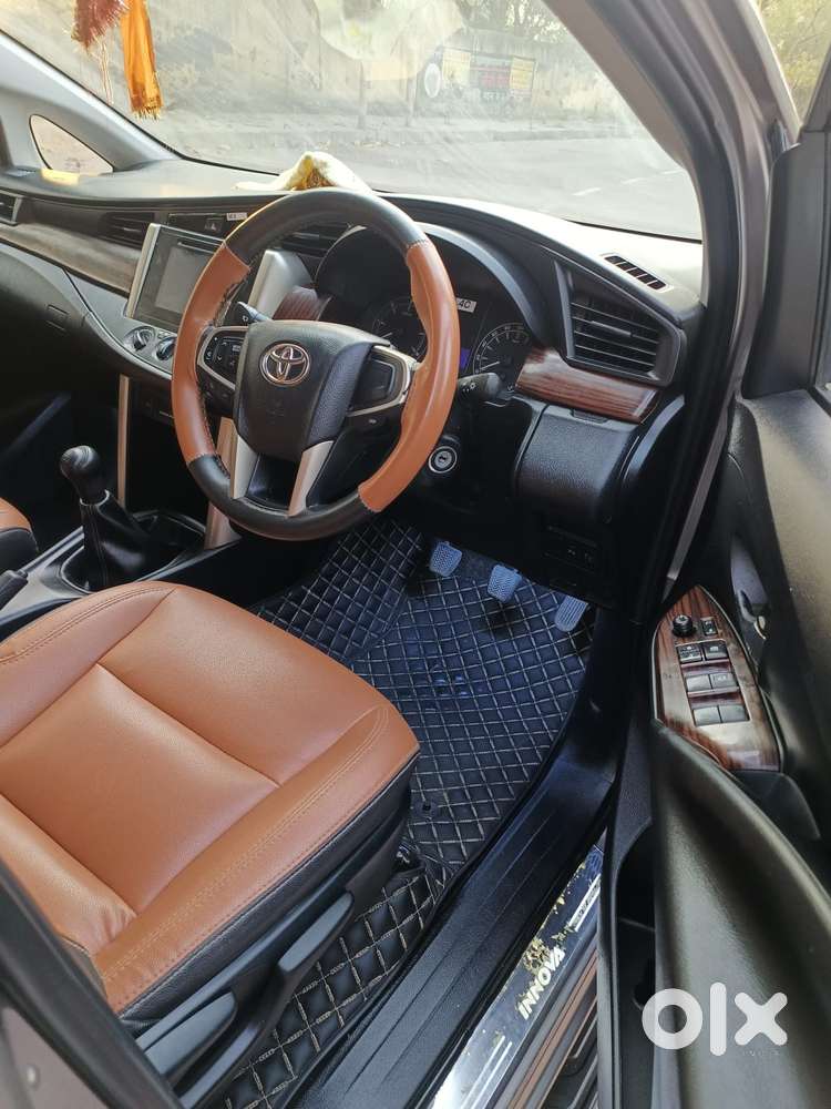 Toyota Innova Crysta 2.4 G Mt 7 Str, 2019, Diesel