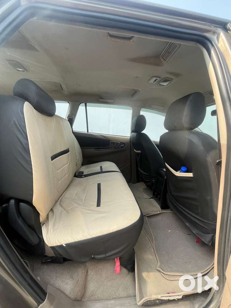 Toyota Innova 2.5 G (diesel) 7 Seater, 2015, Diesel