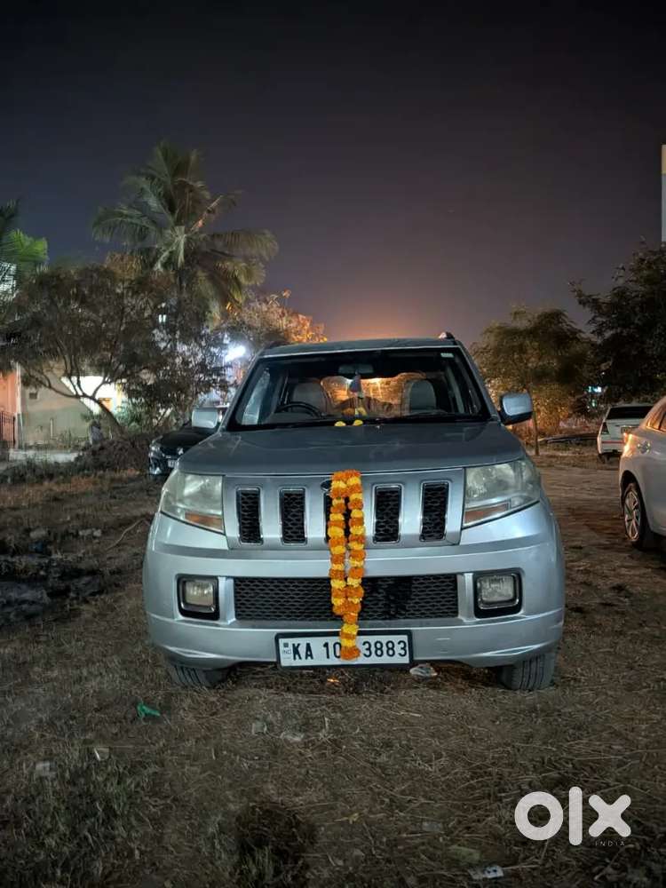 Mahindra Tuv 300 2016