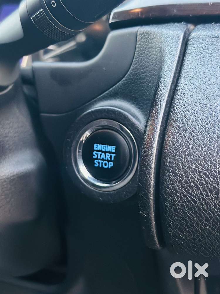 Toyota Innova Crysta 2.4 V, 2017, Diesel