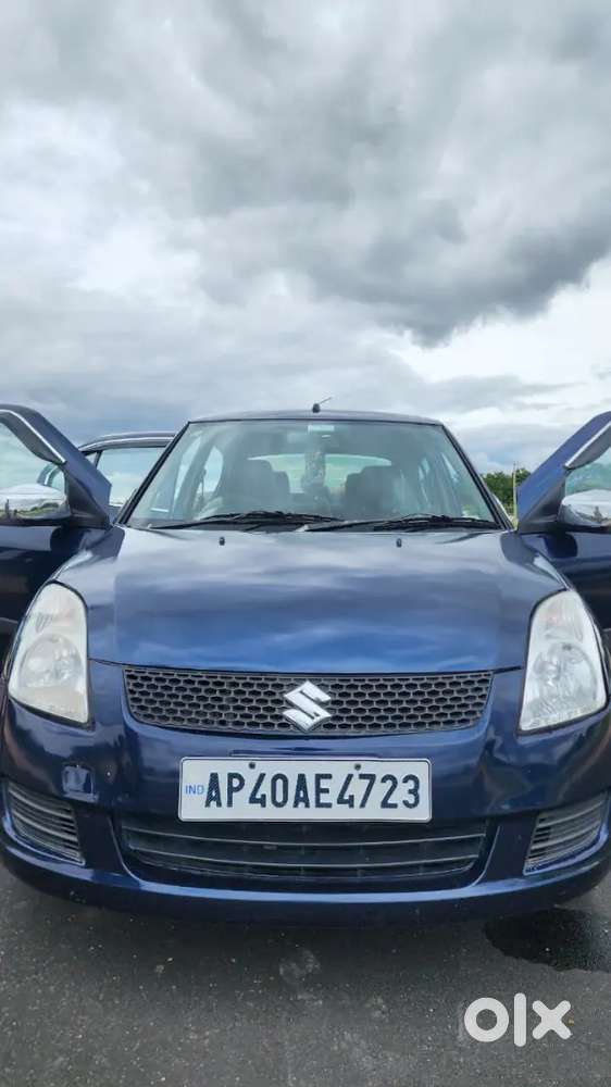 Maruti Suzuki Swift Dzire 2011 Diesel 80000 Km Driven