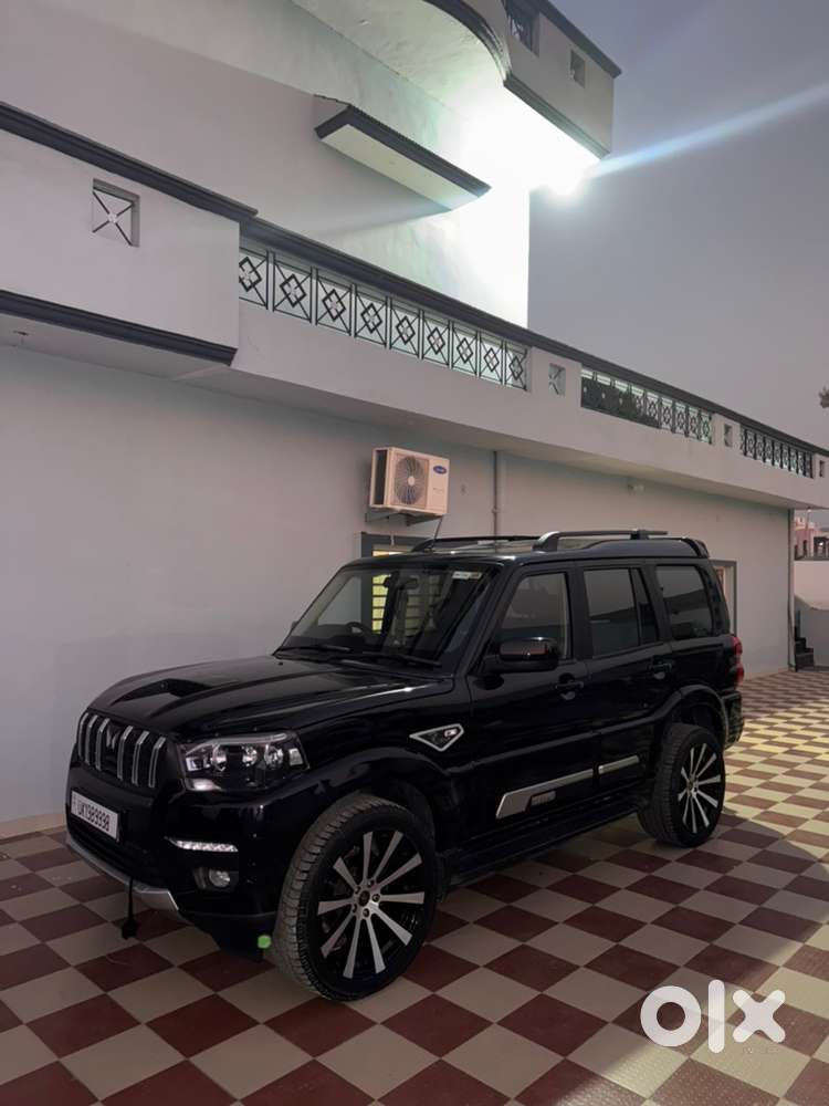 Black Mahindra Scorpio 2024  Excellent Condition  Low Driven