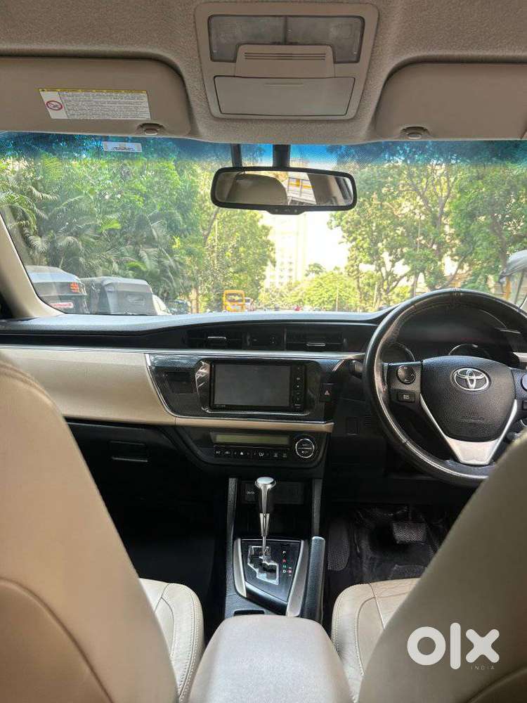 Toyota Corolla Altis 1.8 Vl, 2015, Petrol