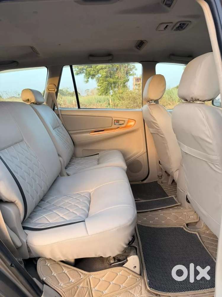 Toyota Innova 2.5 Vx 8 Str Bsiv, 2010, Diesel